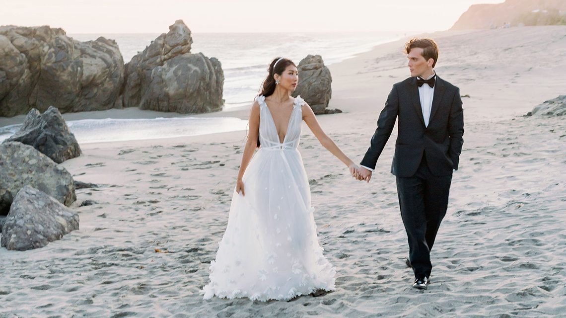 This ethereal Malibu wedding inspiration is perfect for beach brides