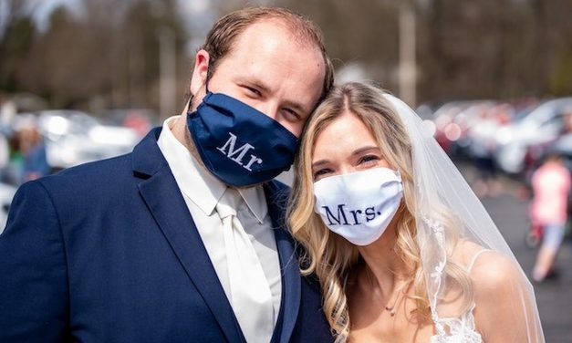 The Ultimate Guide to Finding the Perfect Wedding-Day Mask