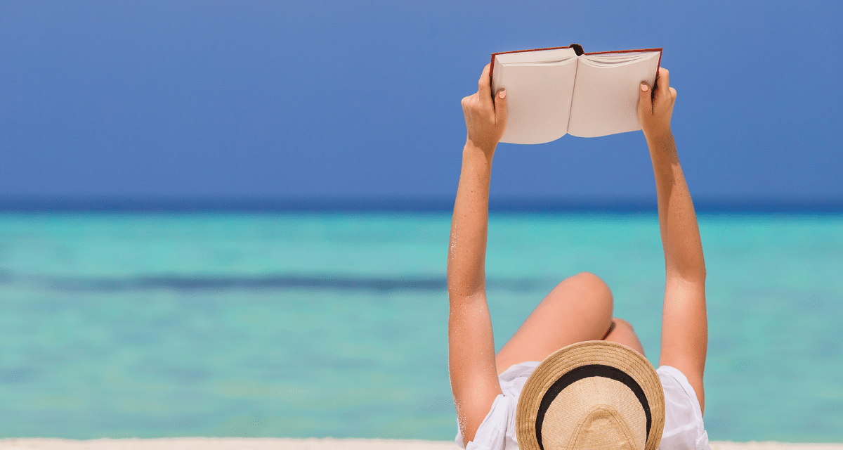 20 Best Beach Reads: Awesome Books for Your Honeymoon : Best Beach Reads