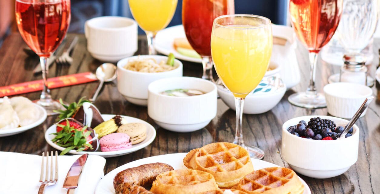 25 After-Wedding Brunch Ideas We Love